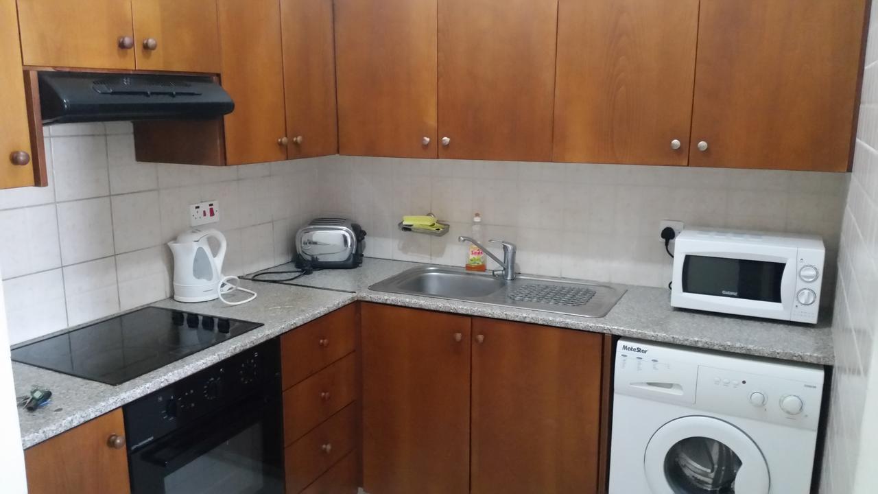 华纳乐蒙妮科特酒店 Paphos 外观 照片