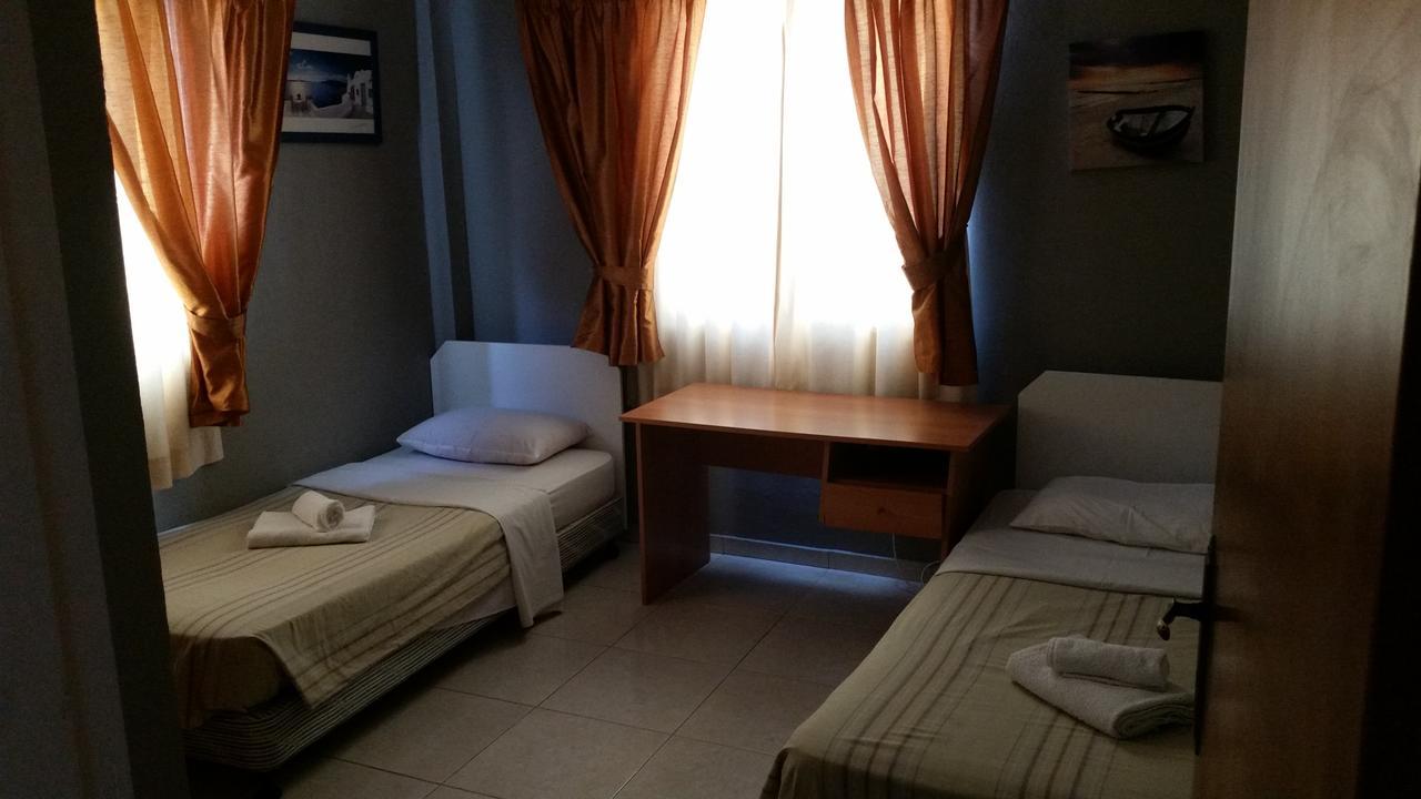 华纳乐蒙妮科特酒店 Paphos 外观 照片