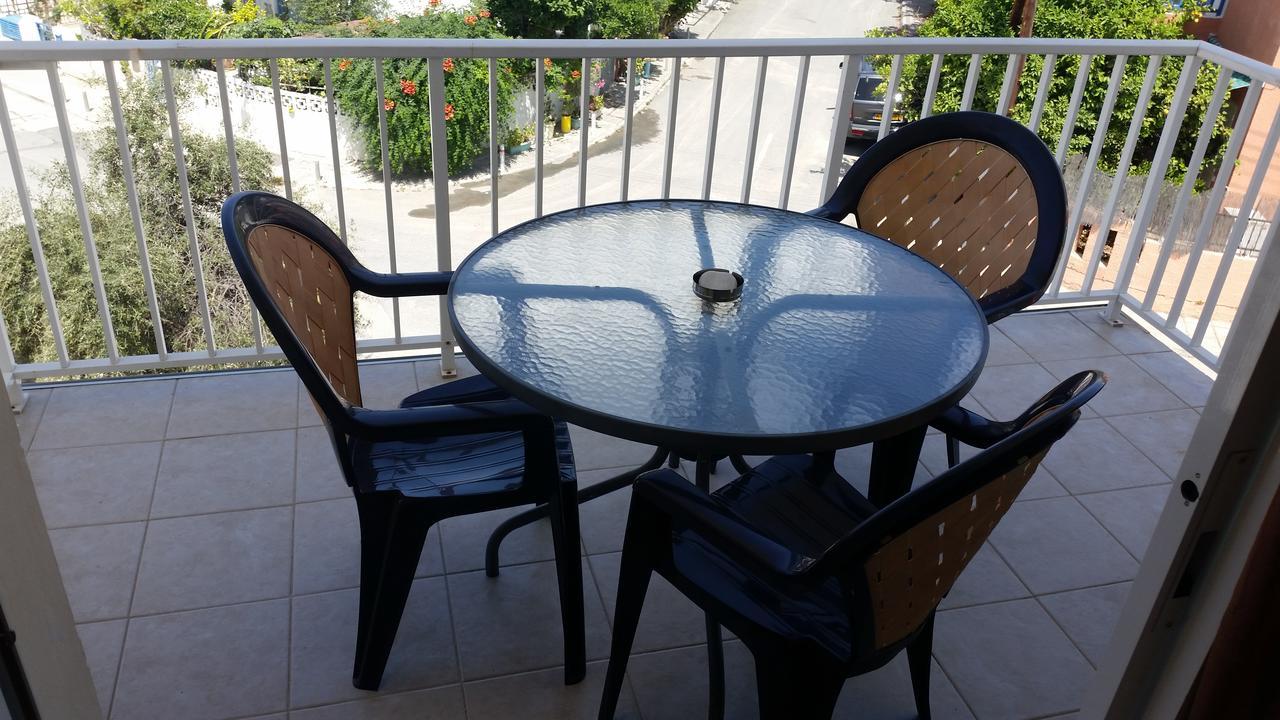 华纳乐蒙妮科特酒店 Paphos 外观 照片