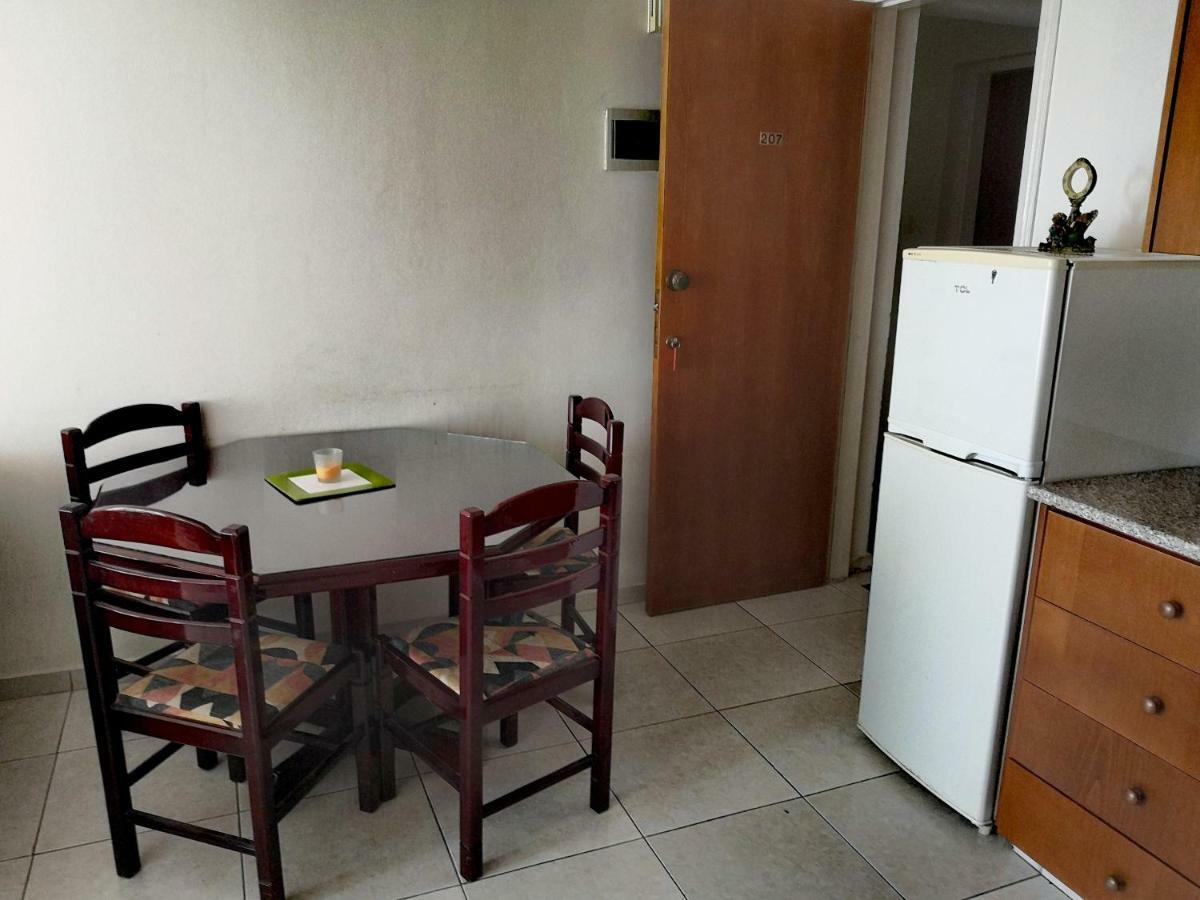 华纳乐蒙妮科特酒店 Paphos 外观 照片