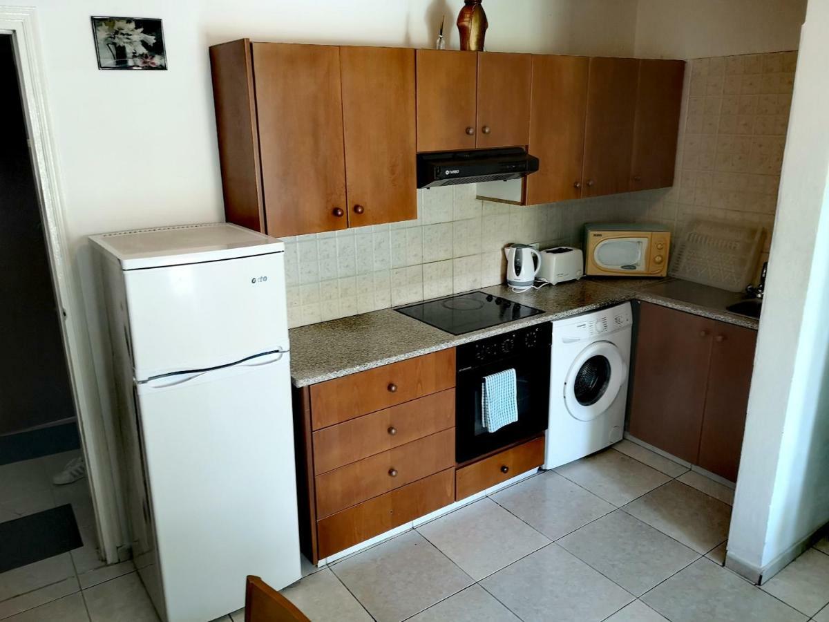 华纳乐蒙妮科特酒店 Paphos 外观 照片